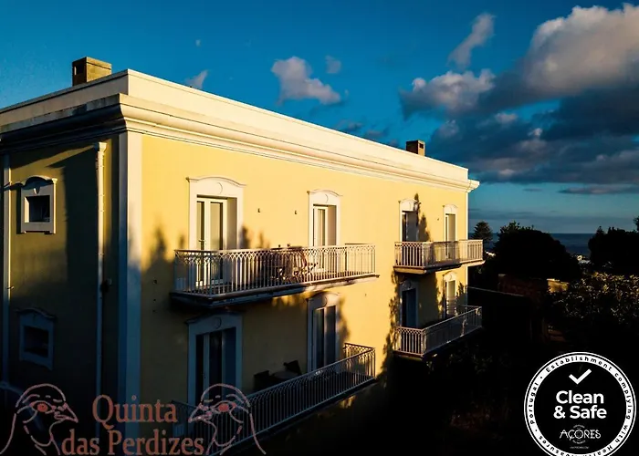 Quinta Perdizes Πόντα Ντελγκάντα