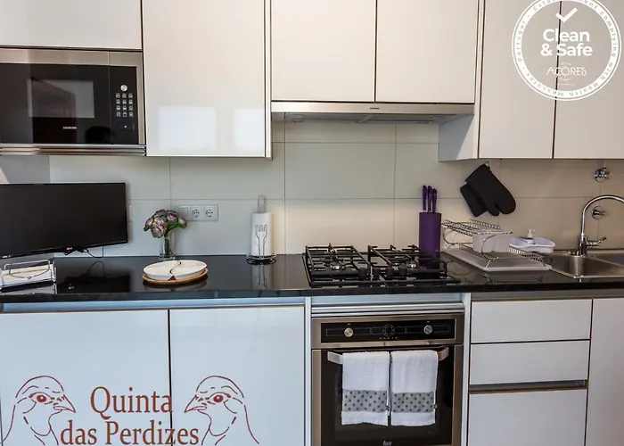 Πανσιόν Quinta Perdizes 4*